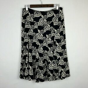Lapis flowy skirt black and cream.